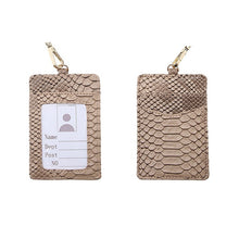 Load image into Gallery viewer, Snake Pattern Neck  Wallet
